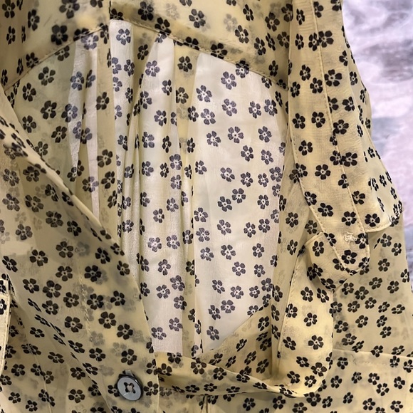 Cabi Tank - Picture 5 of 8